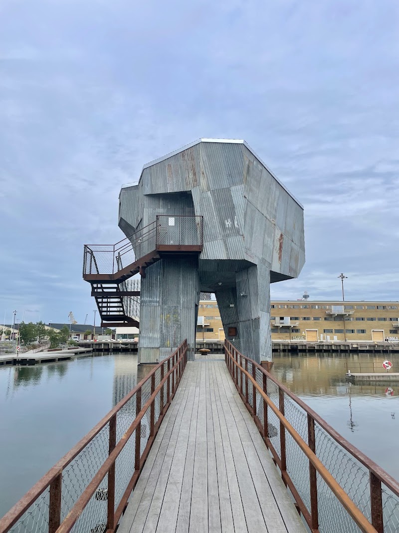 Public swimming pool (Pöl Harbor)