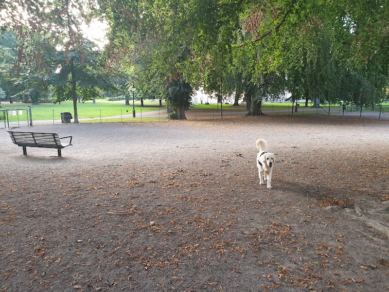 Hundrastgården i Humlegården