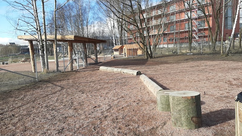Hundrastgård